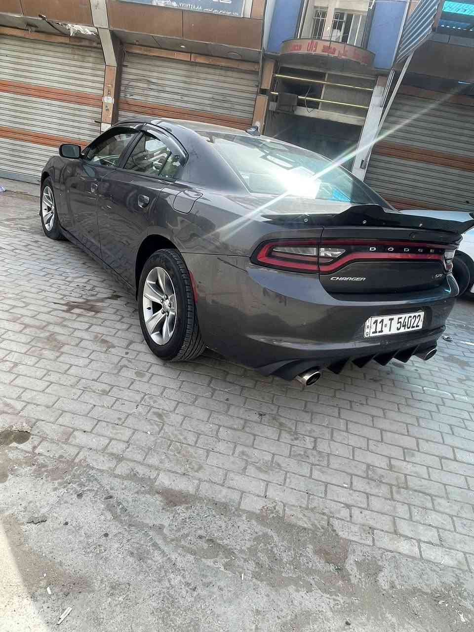 جارجر 2017سياره بيه قطع صبغ بدون شواصي بدون لغود مكفولات كير محرك مكفول شرط مامفتوحات بسمي السياره عنوان بغداد مشتل ***********
