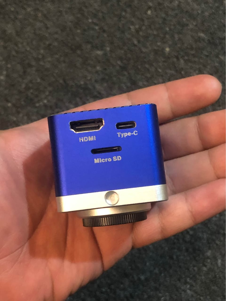 سلام عليكم اخوان عندي هاي الكامرة مال مايكروسكوب يعني مال مجهر مال صيانة موبايلات سعرها 60 الف للعلم مامستخدما يمكن مرة او مرتين بغداد, العراق


**إذا كنت صاحب هذا الإعلان وتريد حذفه لأي سبب، رجاءا أرسل رسالة إلى الدعم الفني**