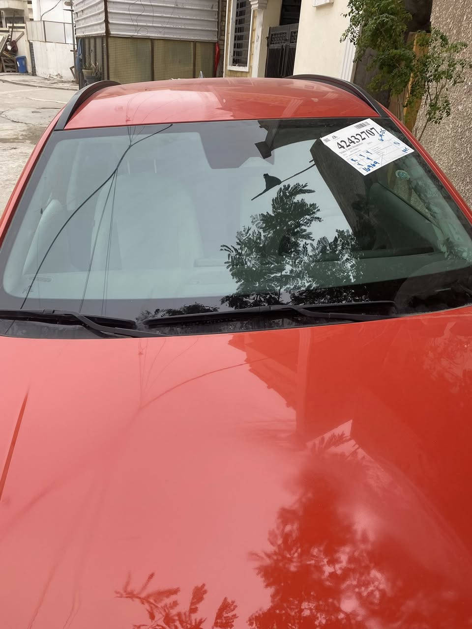 هونداي كونا 2024
فول مواصفات، عدا الفتحه بدون رقم 
وارد أمريكي السيارة  صبغ ربع من حافة البنيد فقط دعامية مبدل نفس اللون  

ماشية 17 الف ميل

المواصفات:

- السيارة لون برتقالي  

- محرك 2000 دوش المرغوب 

- بصمة تشغيل مع الأبواب والصندوق

- تشغيل عن بُعد

- هند بريك بصمة

- شاشة ديجيتال متصلة

- نظام ترحيب عند الاقتراب

- كرسي سائق كهرباء

- رادار أمامي + خلفي + نظام النقطة العمياء

- تحديد مسار وتحذير عند الخروج عن الخطوط

- نظام أوتو بارك يضرب بريك عند الاقتراب

- أنظمة قيادة متعددة

- أوتو هولد

- نظام صعود المنحدرات

- إشارات في المرايا

- تبريد بيانو مناخي منفصل (أمامي وخلفي)

- تحكم ستيرن أربع جهات

- شاشة كبيرة لمس تدعم Android Auto وApple CarPlay

- كاميرا خلفية دوّارة Full HD

- إنارة LED أمامية ونهارية وخلفية 

- ⁠تبريد قطعتين 

- وضعيات قيادة سبورت + نورمال + سنو 

- رادار خلفي تنبيه عبور + بريك ذاتي 

- ⁠كار بلي  

السيارة مكانها بغداد/ الحرية

للاستفسار يرجى الاتصال ع الرقم

***********
