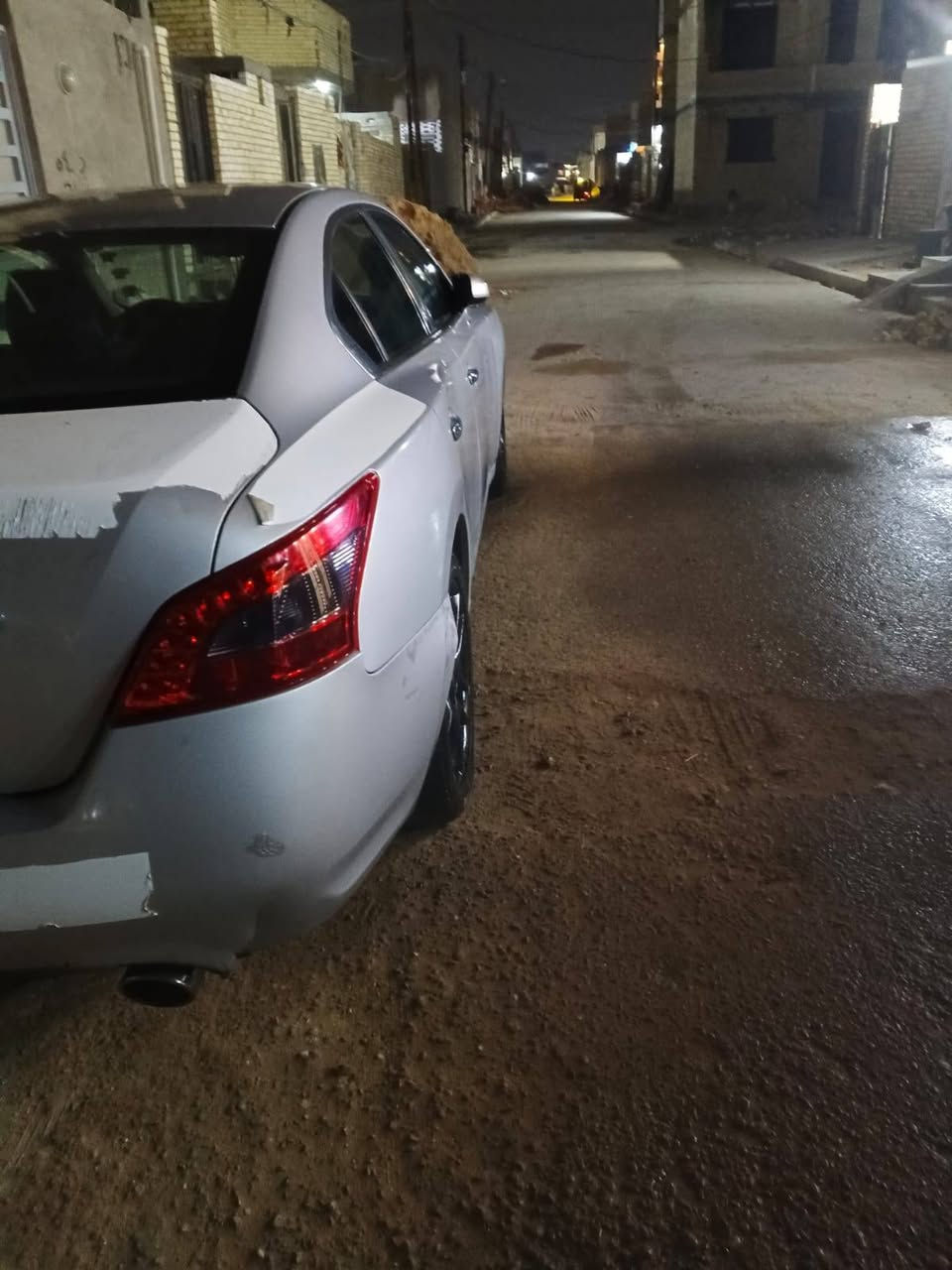 نيسان مكسما  رجأن اقرأ المنشور يلا تتصل للبيع فقط ما اراوس ابيع السعر 95 وبيه مجال موديل 2013 فول فول موصفات بيه صبغ وضرر فقط جاملغ لأمامي بارد سياره فول فول شاشه كامره حداديه تخم تاير كير مكينه تبريد كلا شغال خير من الله بكان بغداد تحويل مباشر شوكت متريد تريد وكاله راعيه يريد تحويل مصفره سنويه ساقطه اتصل وخادمك ***********
