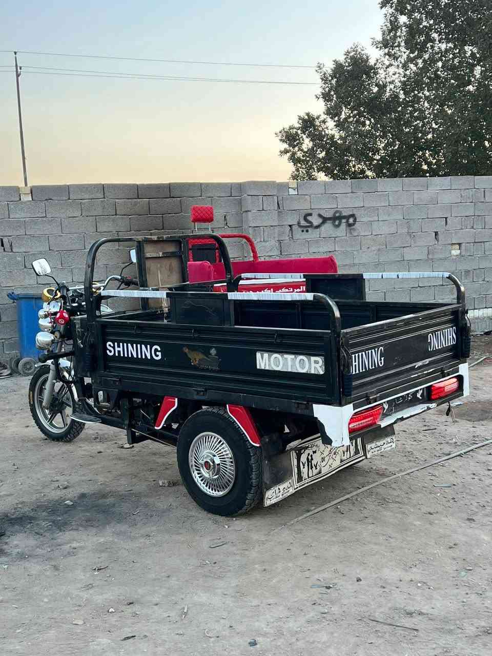 سلام عليكم ستوته البيع موديل 24مكفوله عامه مناقصها كلشي كهربيات شغاله ركبه شاصي تخم تاير وراق صولي المكان بغداد تقاطع درويش التصال ***********
