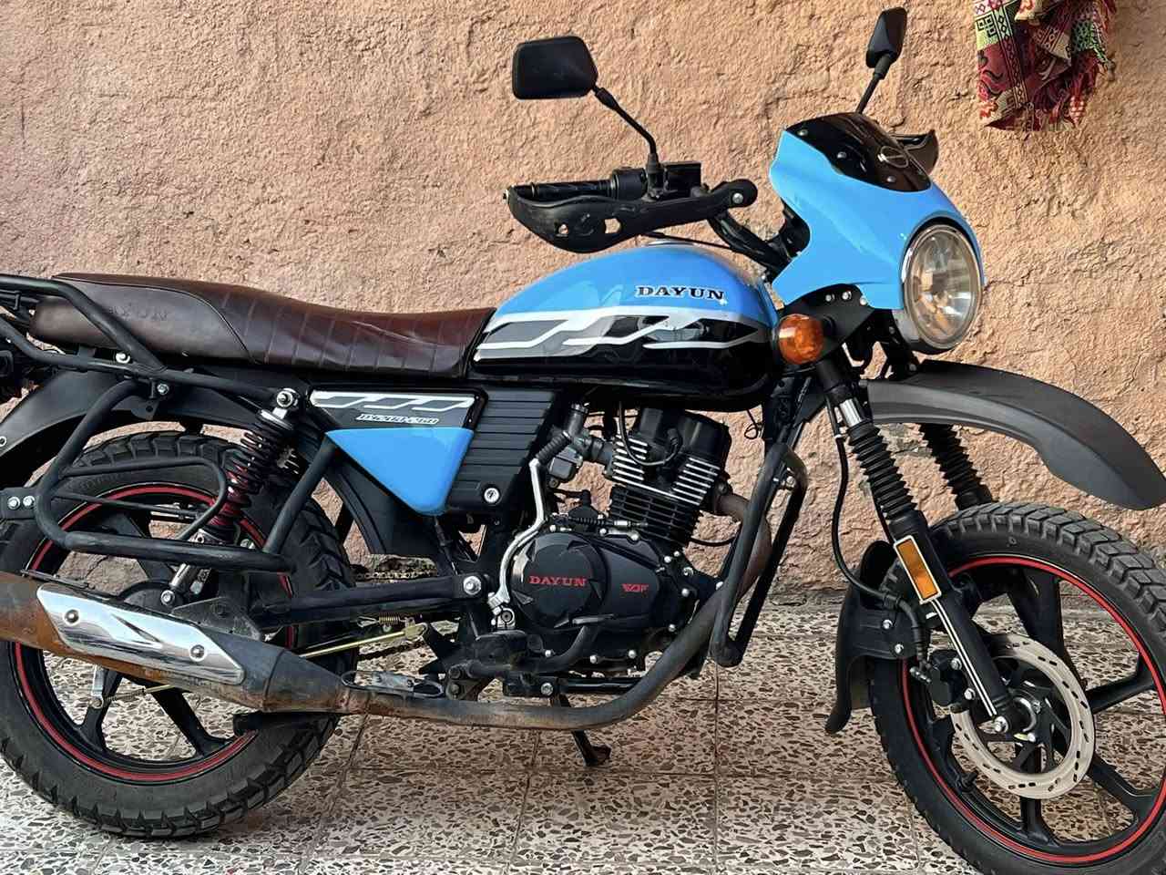 سلام عليكم دراجة جبلية دايوان البيع  مكفوله من كلشي اخو الجديد ومرقمه وبيه مكاتبه
الشراي سعر مليونين و700 وبيه مجال قليل  يتواصل خاص الشراي فقط


**إذا كنت صاحب هذا الإعلان وتريد حذفه لأي سبب، رجاءا أرسل رسالة إلى الدعم الفني**