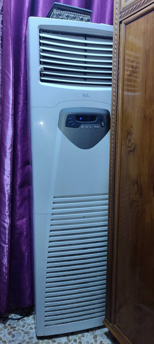 سبلت للبيع نضيف اخو جديد 3طن ونص  السعر مليون 250 بغداد ***********
