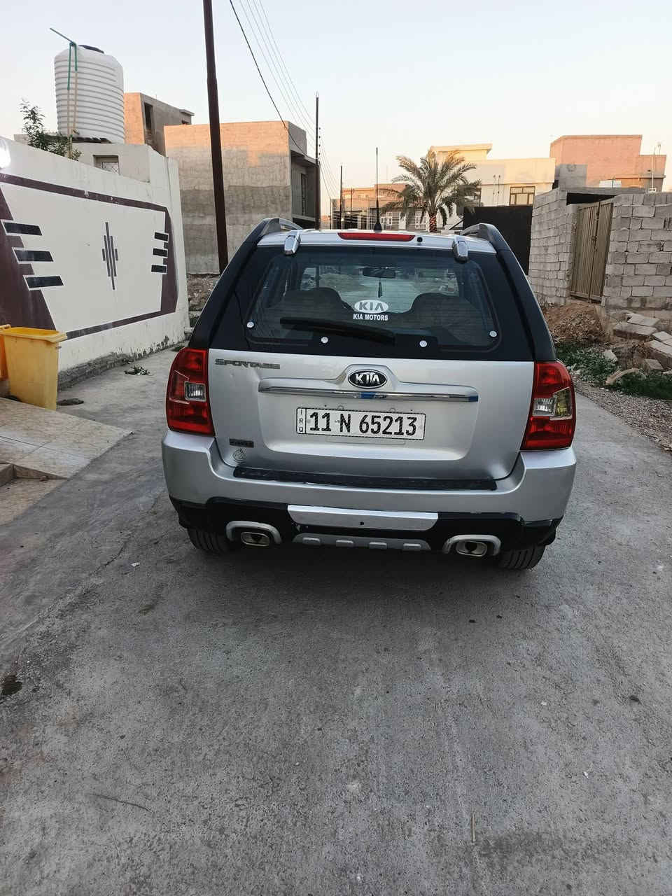 سلام عليكم سبورتج موديل ٢٠٠٩ خليجي داخل بيجي مكفولة كفالة عامة مثل ما موضح بالسونار صدر امامي خلفي جديد تخم تاير رقم بغداد الدولي الجديد مكينة ٢٠٠٠ السيارة جديدة بمعنى الكلمة السعر ١٢٢ و بيهة مجال حك الجية المكان تقاطع القدس هاتف ***********
