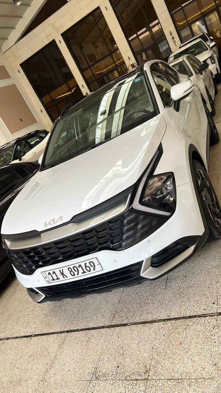 التفاصيل داخل الصور
السعر 233 وبيه مجال
للاتصال ‭0771 145 7488‬
