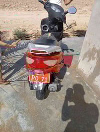 اخوان متاح زمبوره للبيع 250قفل الي شراي يخابر فقط خاص مامفتوح077428436...