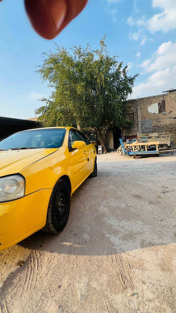 السلام عليكم اوبترا للبيع 2011. توزيع الشركة العامة السيارة رقم بابل بأسمي مصفرة هيئة وغرامات سنوية تسقط 2027 السيارة نظيفة وخير من الله كبل للشارع بيها بارد بالجاملغ الامامي والبنيد والسيارة مصبوغة بسبب الجراد تبريد كمبريسر لاطش علمود تكون على بينة كهربائيات كلها شغالة وكير ومحرك خير من الله صدر جديد دبلات جديدةةة
مكاني بابل مركز المدينة 
السعر 65 وبيها مجال 
للتواصل : ***********
