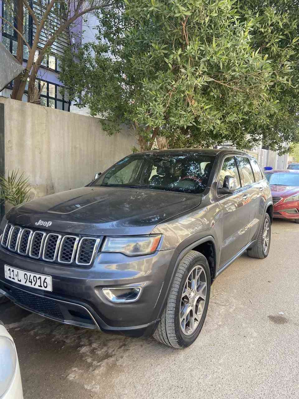 جيب 2018 فول لمتد
بنوراما 
بصمه
تشغيل عن بعد
ستيرن كهرباء
كشنات ميموري
كشنات تدفئه تبريد
جنطه شفط
دمام خلفي
مكينه 6 سلندر 3600
حساس توقف خلفي
ماشيه 98 ميل
بيها صبغ صفحه و بنيد ر جاملغ تبديل شواصي دواخل مكفوله
رقم بغداد ب اسمي
السعر 178
مكان السياره البنوك
***********
