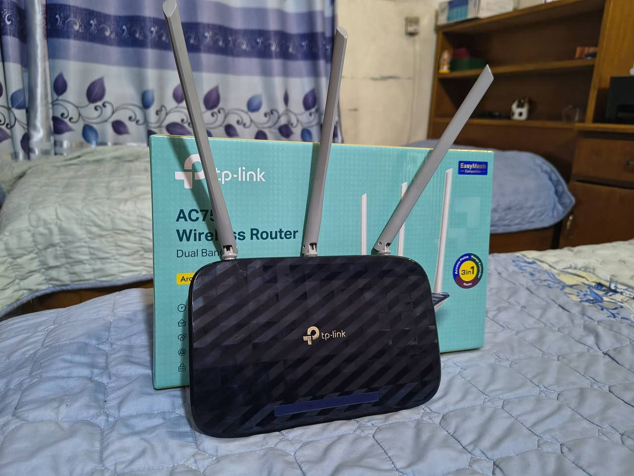 راوتر TP-Link Archer C20 الجيل السادس للبيع
استعملته فقط ساعتين لغرض الفحص، الراوتر جديد مثل ما تشوفون بس بيه فتحة صغيرة من ورا ما تأثر عليه 
اخذته بـ35 الف ابيعة 20 الف


**إذا كنت صاحب هذا الإعلان وتريد حذفه لأي سبب، رجاءا أرسل رسالة إلى الدعم الفني**