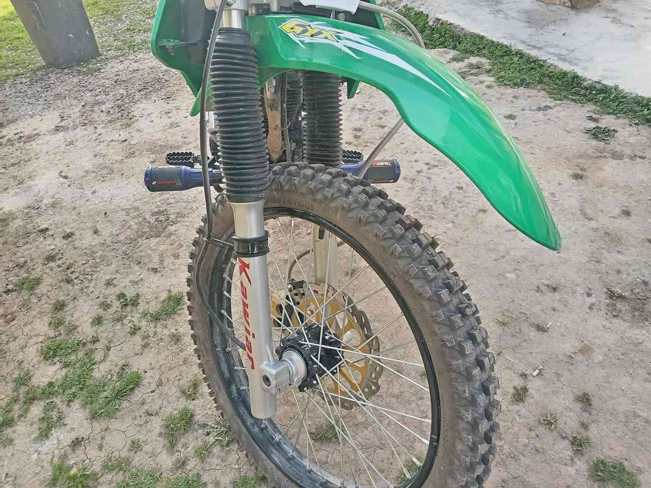 السلام عليكم قفاز لل بيع موديل 2026صارلو شهر من مشدود وضع شركه ***********
