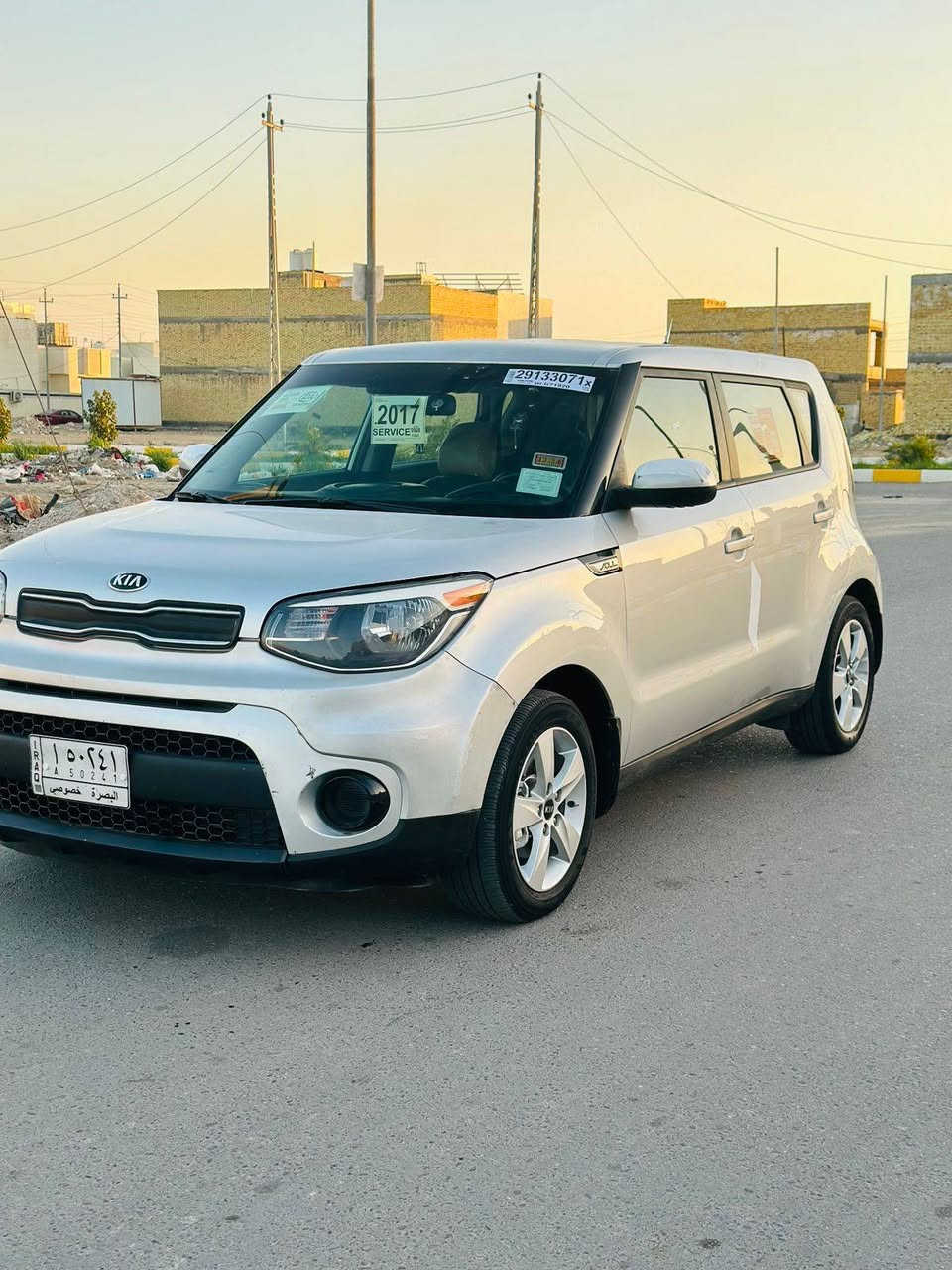 السلام عليكم سياره كيا صول أمريكيه للبيع موديل 2017 رقم بصره حره تحويل مشروع وطني ضررها صبغ جاملغ امامي جهه اليمين وصبغ الباب الخلفي جهة اليمين فقط السيارة جاهزه من كلشي استخدام محرك ١٦٠٠ حداديه تبريد ويل كب تحكم جهتين ماشيه 60 ألف السعر ١١٦ ورقه وبيها مجال بسيط للشراي مكان السياره ناصريه الشموخ للإستفسار *********** *********** رقمي أرقامي بيهن واتساب ناصرية, ذي قار
