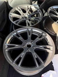 للبيع تخم ويالة مودل Y 2025 أصليات نظيفات كلش 07741224424