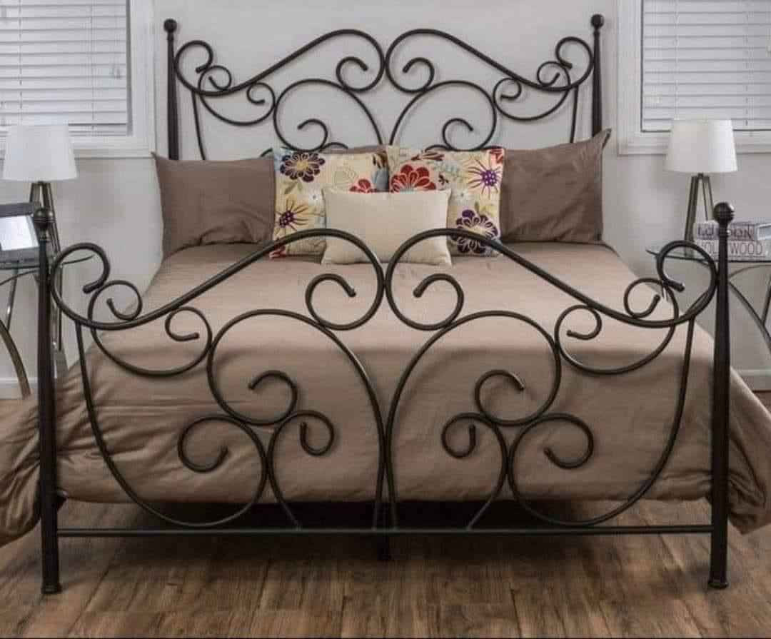 سرير حديد نفر 
نفر ونص 
نفرين بغداد, العراق


**إذا كنت صاحب هذا الإعلان وتريد حذفه لأي سبب، رجاءا أرسل رسالة إلى الدعم الفني**