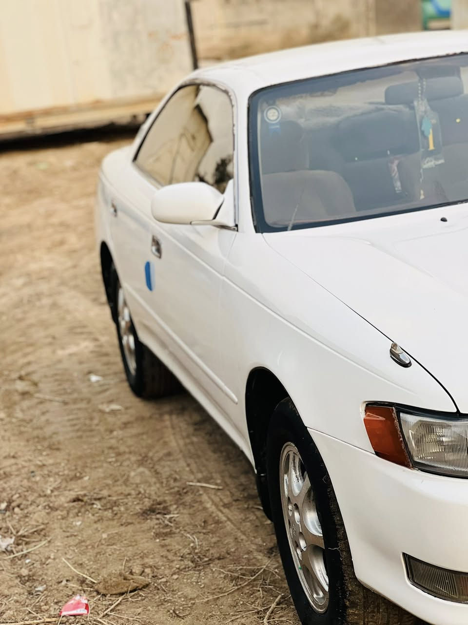 السلام عليكم
مارك نفخ البيع موديل 93 رقم بصره 

مكفوله من كص ونقل  السياره مصبوغه عام 

حداديه جديده 

تبريد شغال 

‏كهربائي الشغالة 

تخم تاير جديد 

محرك ونجي وكير كفاله 

العنوان البصره 

السعر ٦٥ وبيه مجال 

رقم صاحب السياره ***********

مكلف بل نشر ￼
