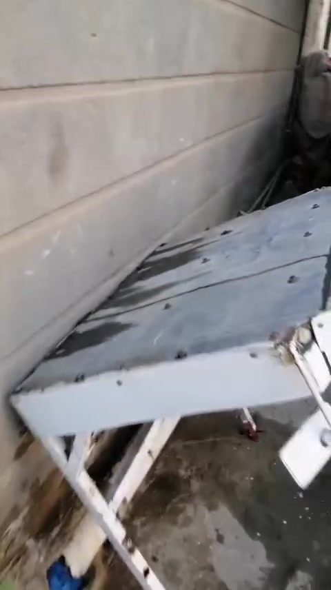 سقيفه ستوته البيع سعر ٣٥ وبيها مجال وهذا رقم لولد ***********
