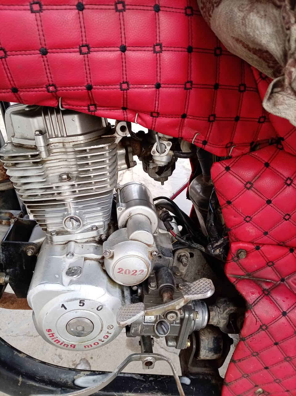 السلام عليكم ستوته شيخوان موديل 20 محرك 22 كهربائيات شغال سعر الستوته مليون و 200 وهذا رقمي*********** /// هذا رقم زين ***********
