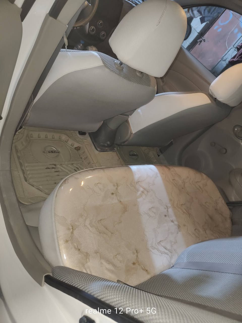 سلام عليكم نيسان سني للبيع مديل 2024 كفاله عامه ماشيه 12 الف دوشمه رضيات كشنات سياره جديده السعر 128 العنوان البصرة ***********
