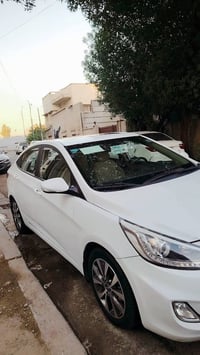 السلام علیکم اكسنت موديل 2017  فول ماعده البصمه محرك 1600 قطرتين ماشيه...
