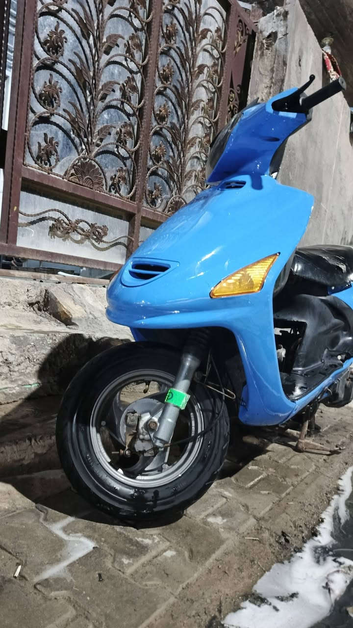 سلام عليكم دراجه للبيع فول كهربائيات سليف لايتات كله شغال السعر 350 وبيها مجال قليل مكاني دونيه شاميه
 ***********
