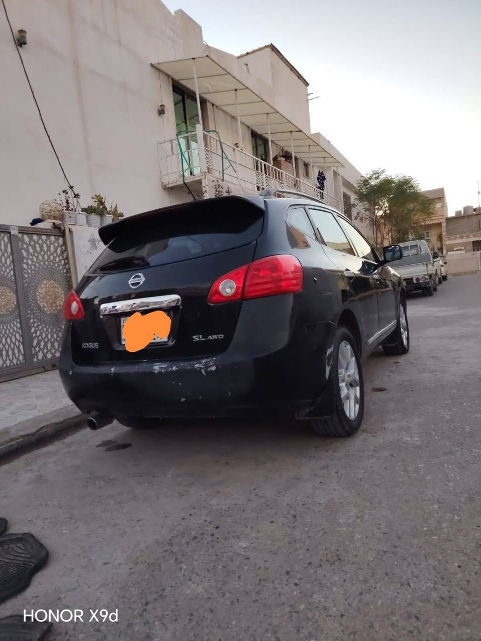 نيسان روج 2012 گير cvt گير و مةكينه شةرت هةزه و سةنةوي و نمرةي  نوي  5 پارچةي تيدايه  رةنگي رةش ناو رةش  كةميك غةرامةي لسةر هةية شوين هةولير 270 كيلو مةتر رويشتوه 
سعري 95 و مةجال *********** أربيل, العراق
