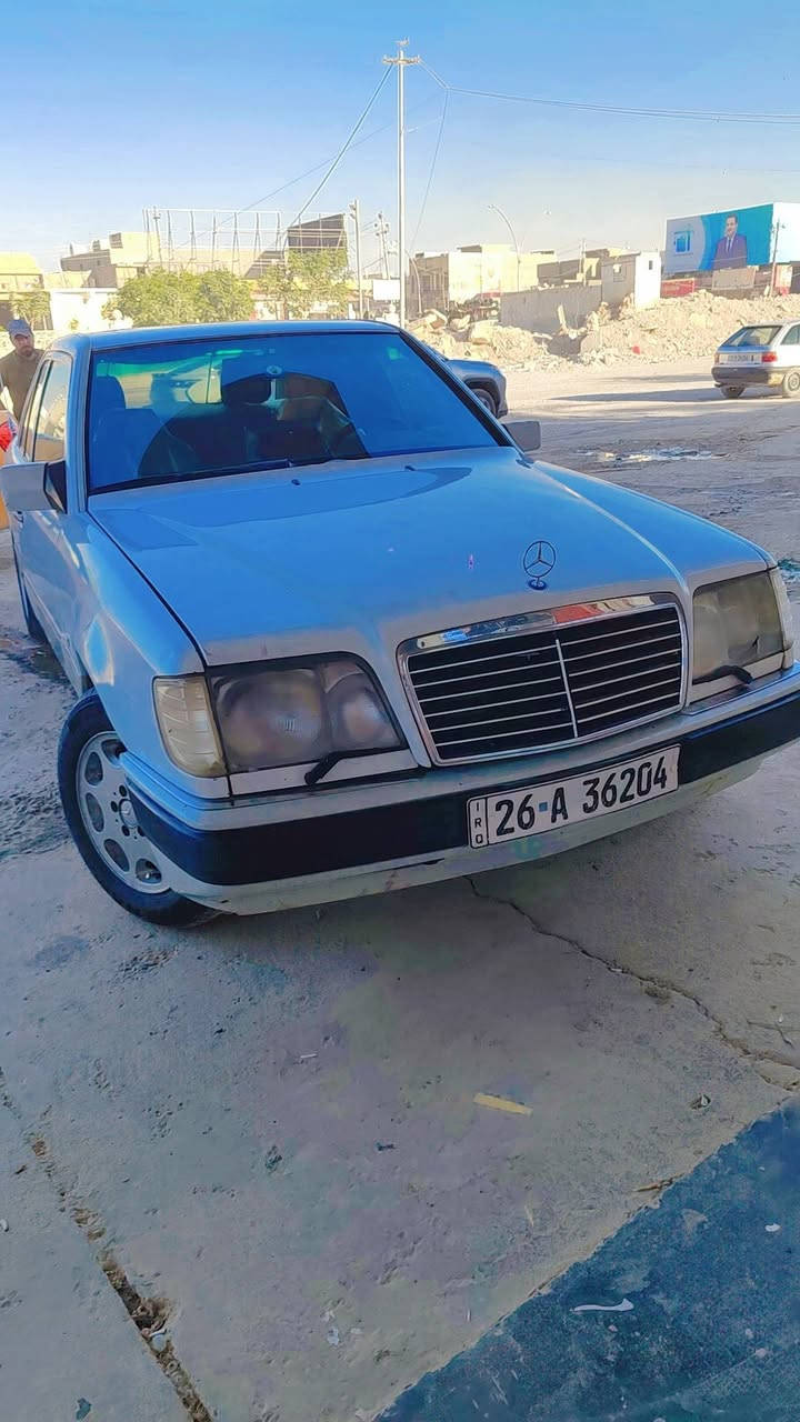 مرسيدس دب محدث بيبي شبح موديل 88 محرك بطه تبريد ثلج بسمي العنوان سامراء السعر 57 الشري يتصل ***********
