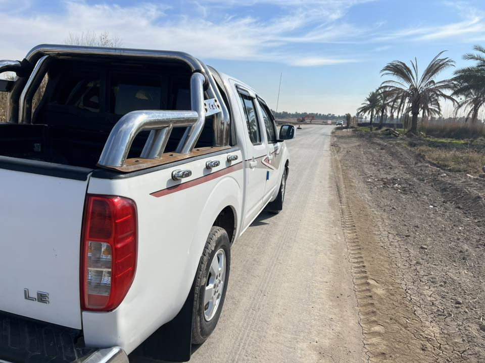 سلام عليكم
نيفارا 2014 LE 
كير ومكينه مكفولات 
مابيه لا بارد ولا صبغ 
السياره نضيفه كلش مكفوله من كلشي
ارقام انكليزي ديوانيه 
للتواصل*********** 
العنوان بابل
