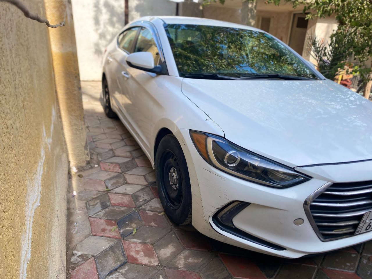 النترامديل2018
وارد امريكي حادثها جاملغ امامي جهت السائق 
بيها قطع صبغ سبب تقشير ونصبغن تعرفون الابيض 
يقشر تقريبن بيها 5قطع صبغ بدون معجون ولا ضربات فقط صبغ مكينه 1600تيربو والصور كدامكم مابيها نقص مكينه 
وكير وحداديه كوله مكفول رقم بغداد بسمي تحول مباشر
السعر 110$التصال ***********
