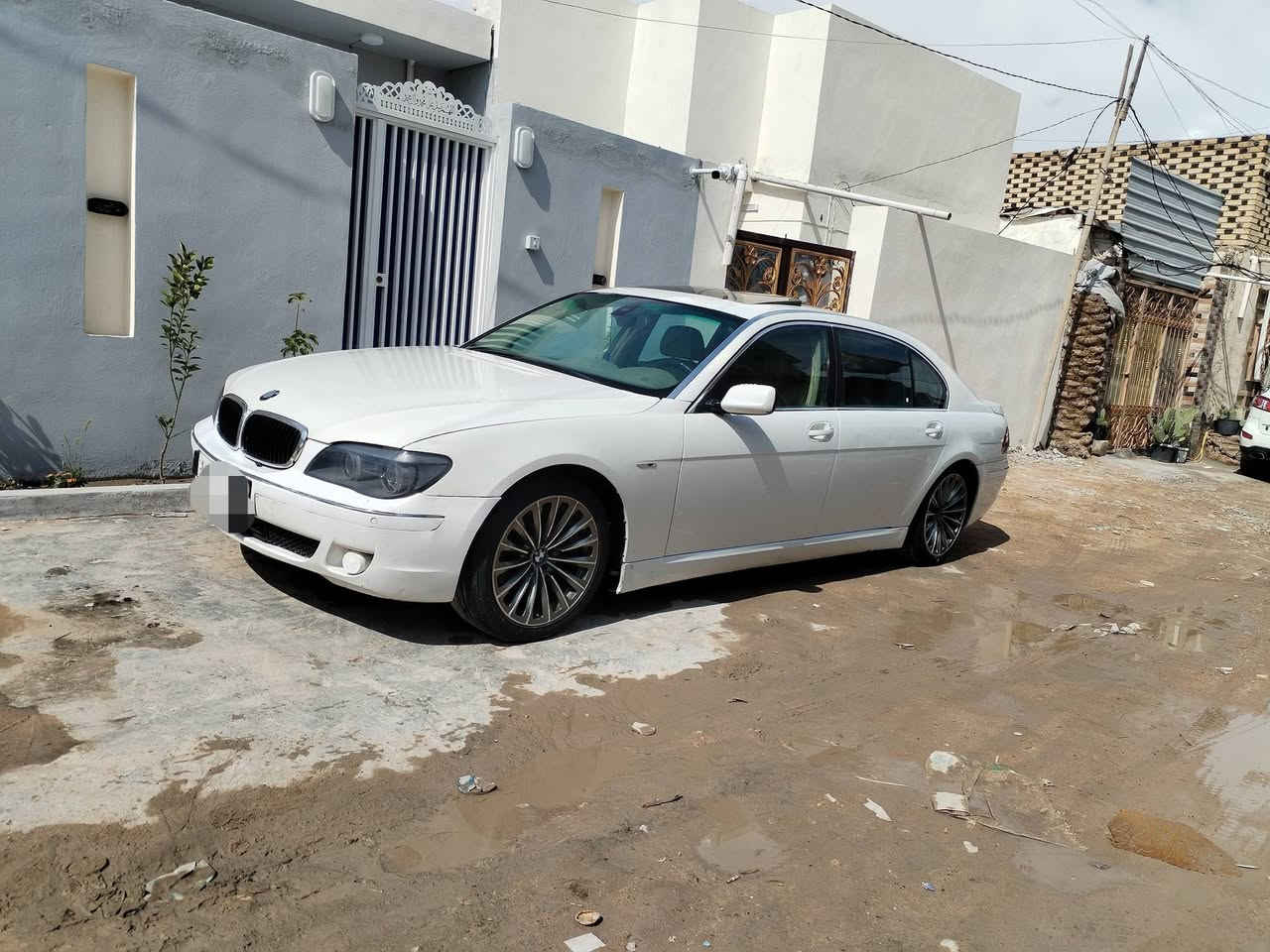 السلام عليكم بي ام باخرة موديل 2008 ادوات بدون لوحات دخول جديد حجم 730 يعني محرك 6 سلندر فول واحد على واحد جاهزة من كولشي صبغ ابلاد مكاني نجف بيع مراوس السعر 42 اتصال واتساب ***********
