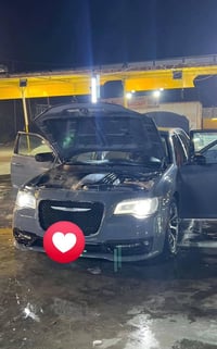 كرايسلر 300C • ٢٠١٤ • مكينه٨