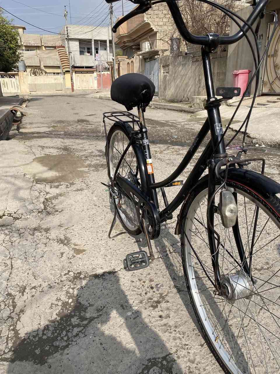 للبيع
بايسكل عبدالحليم
حجم 26 
اسطابات شغاله
وكير شغال 
تواير جدد 
والنظافة گدام العين
السعر قيم بما يرضى الله


**إذا كنت صاحب هذا الإعلان وتريد حذفه لأي سبب، رجاءا أرسل رسالة إلى الدعم الفني**