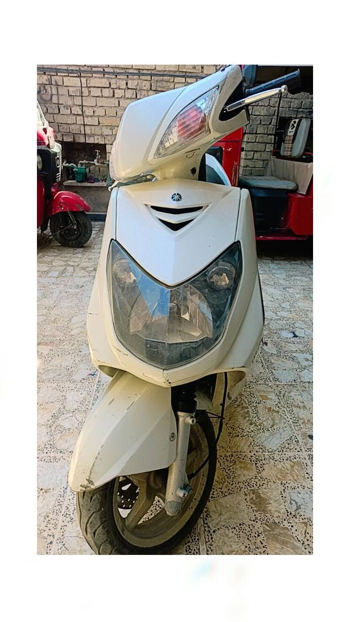 دراجه للبيع بغداد العبيدي ***********

