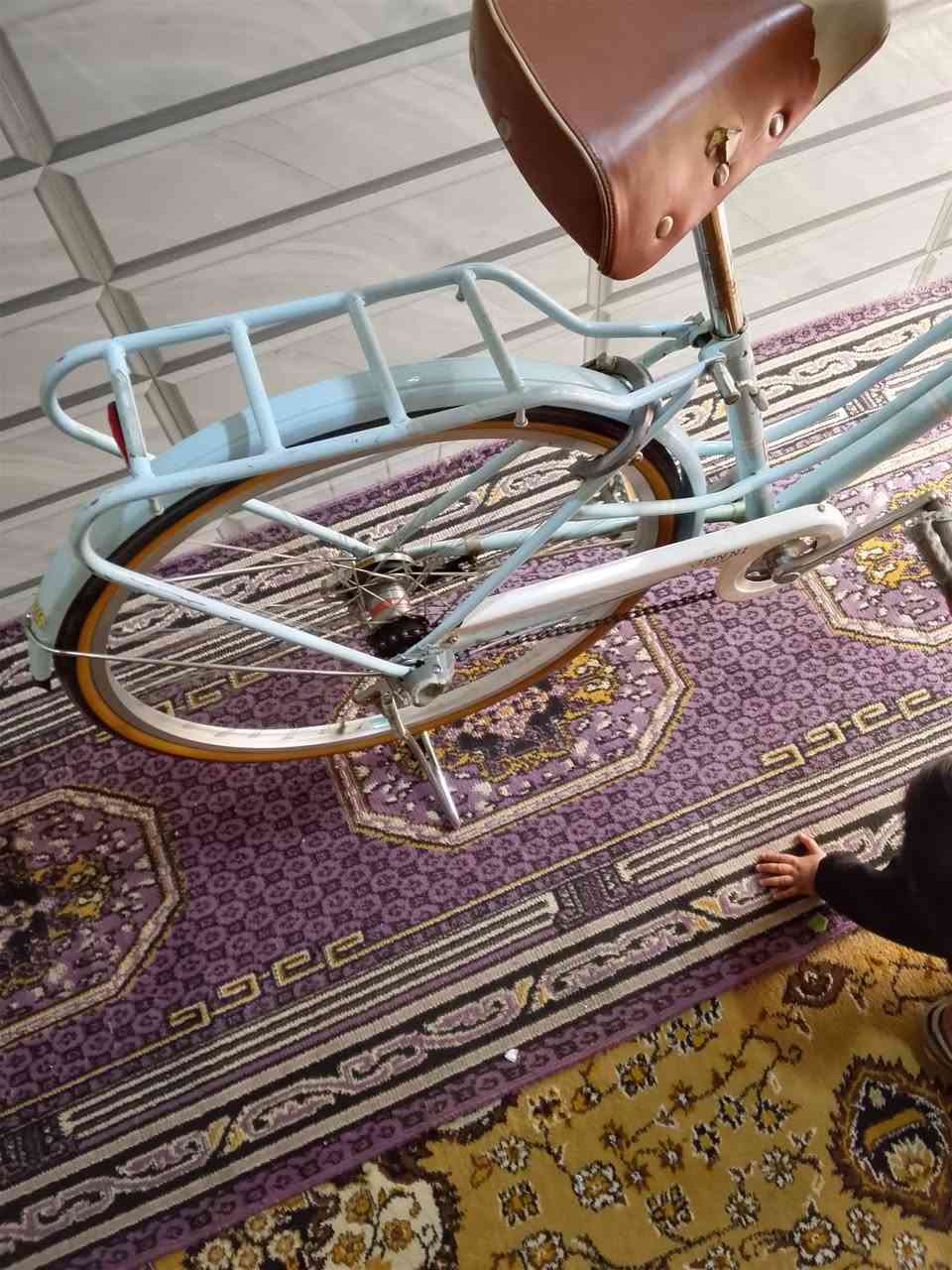 بايسكل بناتي صار يومين من نزلته حاويه كير دفن 3 نمر كشن طبي جبير تاير خط بيض بريك امامي خلفي جديد بايسكل سعرة 125 بي مجال قليل مكاني بغداد الحسينية راشديه لون مميز للعلم


**إذا كنت صاحب هذا الإعلان وتريد حذفه لأي سبب، رجاءا أرسل رسالة إلى الدعم الفني**