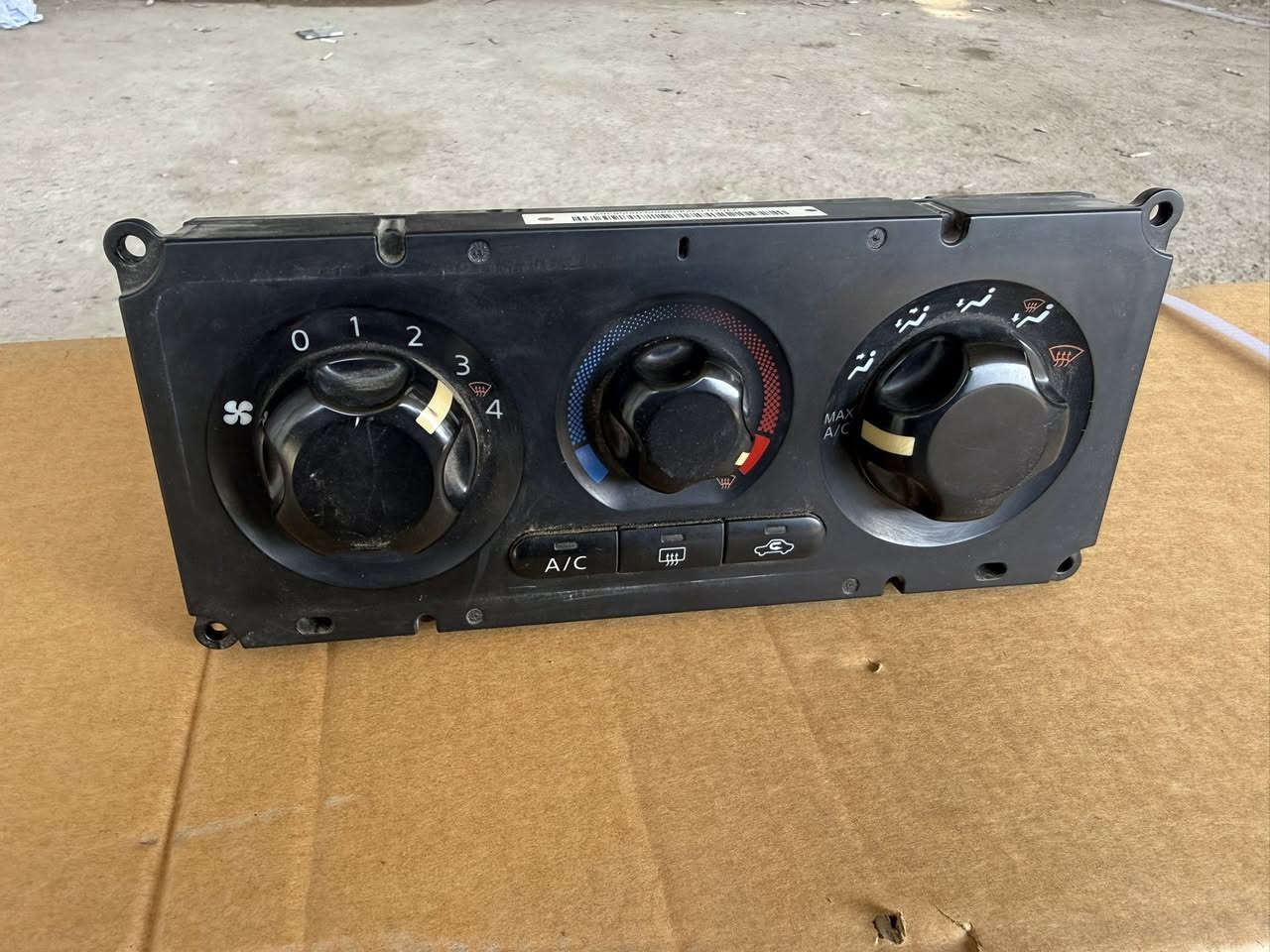 تتوفر قطع غيار بيكب نافارا
***********
للحجز والاستفسار يرجى التواصل على الواتساب 

العنوان : بغداد / شارع الظلال / مركز موبس 

يتوفر توصيل الى جميع محافظات العراق
