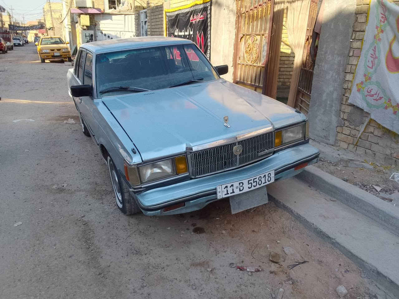 السلام عليك للبيع سوبر موديل 1982 باسمي رقم انكليزي بغداد محرك وكير حجم 2500 جدد اوتوماتيك تبريد ثلج كهربائيات كله شغاله جام اشاير لايت امامي خلفي ماعده صوت قليل بل اكسل ترايك وين مدريد سنويه لغاية 12/2026 تحويل مباشر السعر 32 بيه مجال حق الجيه العنوان بغداد البلديات تلفون ***********
