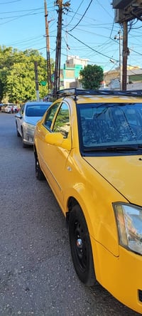 يا الله السلام عليكم للبيع شير اي 5 موديل 2010 سياره باسمي تحويل ثاني ...