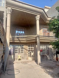 دار للبيع مساحه ١٥٠ شارع ٤٠ قريب مدخل ال٣٠٠٠ اتصال ٠٧٧٤٢٥١٣٤٦١.. واتسا...