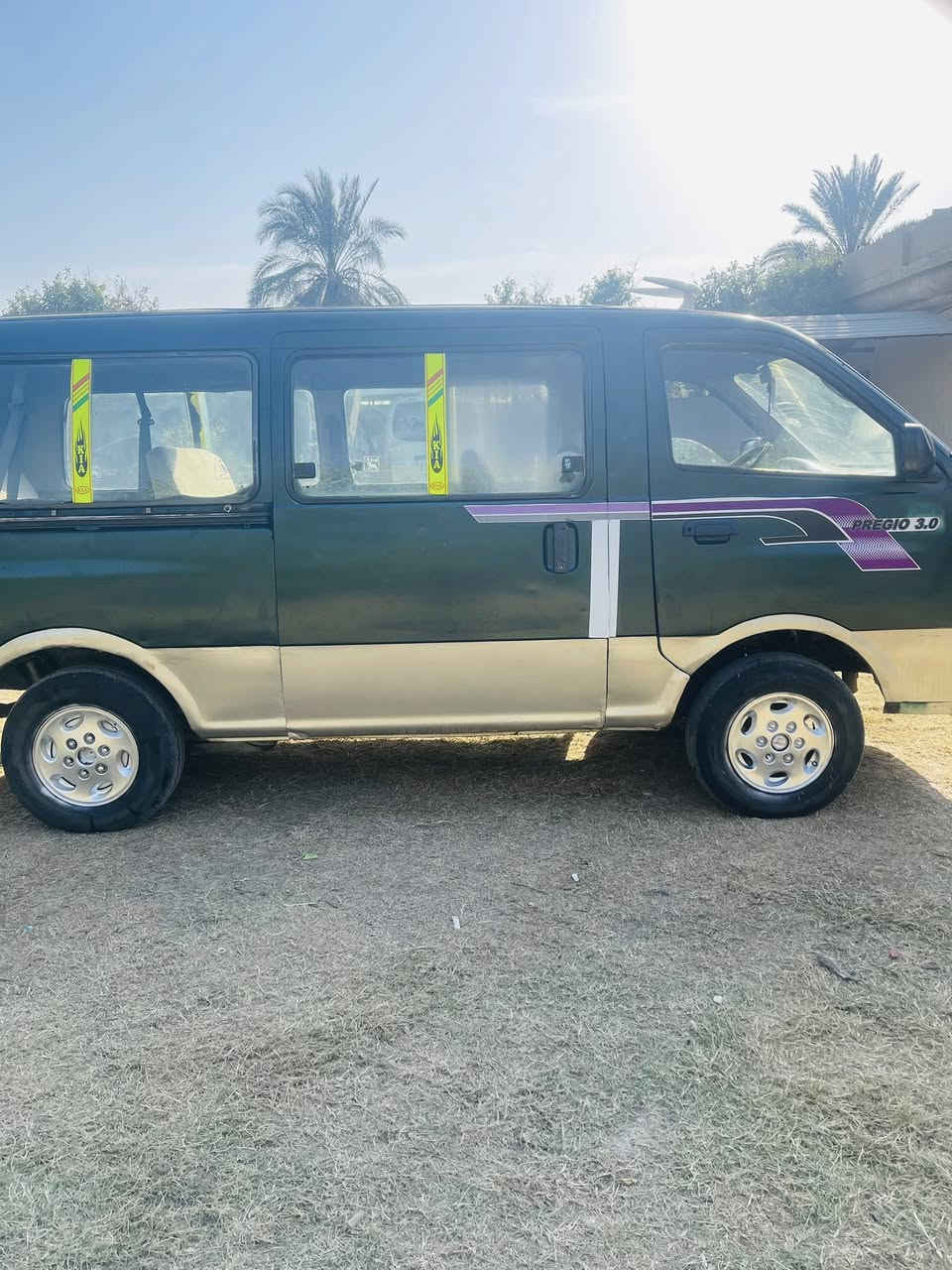 للبيع بريجو موديل ٩٦ جاهزه من كلشي محرك مجفت جديد بعده ع السحك كير حداديه دوشمه كله جديد سياره بلاديه بدون اي ضربه فقط رش جماليه والحزام معمر شاصي واحد خلفي معمرسنويه صار سنتين صاقطه تحويل مباشر تأخذ صافي سعرها ٥٥ وبيها مجال مكاني بغداد المدائن 
***********
