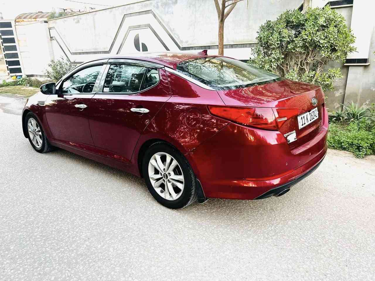 من رخصة الادمن المحترم 
كيا أوبتما 2013  EX فول مواصفات عدا البانوراما رقم بغداد إنكليزي بأسمي كفالة عامة من الصبغ مكينة گير تبريد صدر تخم تاير جديد السيارة نظيفة جداً 
السعر 112
للاستفسار ***********
