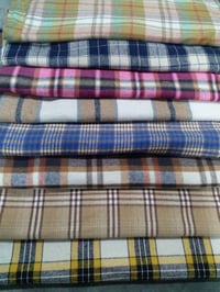 سكارف كاروهات مربعات موديل بدون شراشيب  سعر الدرزن :65الف . لحجز دايرك...