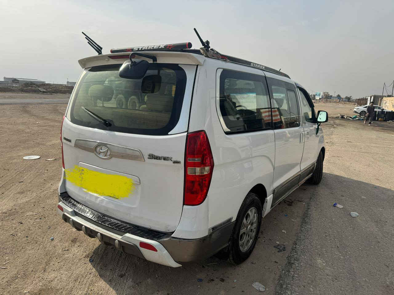 السلام عليكم
السلام عليكم 
ستاركس موديل 2014 مفتوح ومحور مسكر مكينة وكير كفالة 
سنوية جديدة رقم انكليزي مصفرة هيئة وغرامات وضريبة التحويل ثاني يوم والسنوية بأسمي
سيارة كفالة ماعدا الجاملغ الخلفي مصبوغ 
السعر 170 
المكان الناصرية الجبايش 
رقم التفلون ***********
