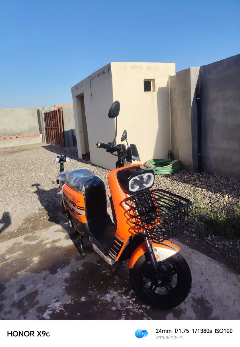 السلام عليكم ماطور شحن R7 للبيع موديل 2025نضافه فول بطاريات 32الاصلي السعر 450وبي مجال شي بسيط /***********
