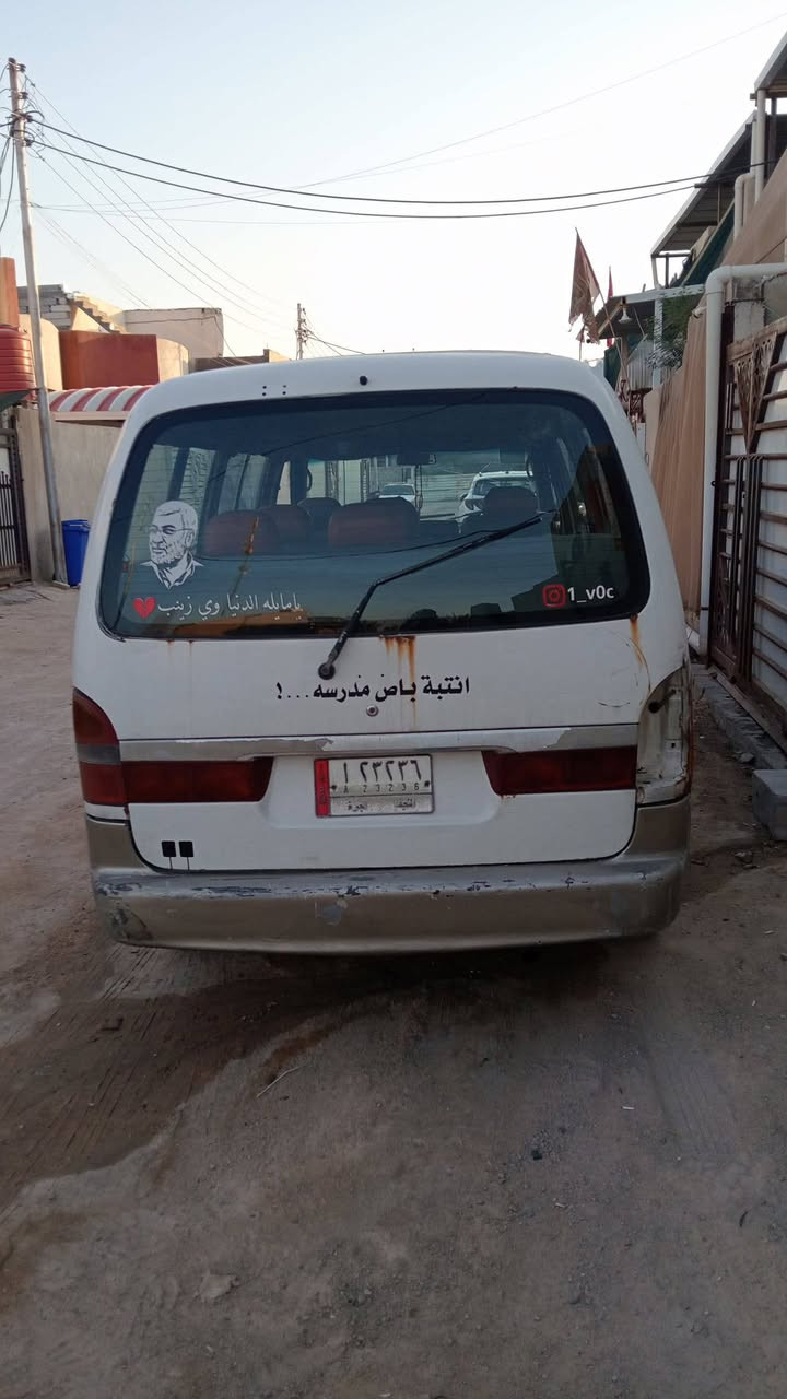 سلام عليكم كية بريجو موديل 97 رقم الماني 
تخم تاير جديد عينة وصينية جديد مشط جديد وياهة دشبول مامشدود جديد سنوية منتهية غرامات مصفرهن ابيع علة حطتهة السيارة راعيهة بلقبلة مكانهة بصرة السيارة السعر 40 رقم التلفون *********** لاتراسل اتصل
