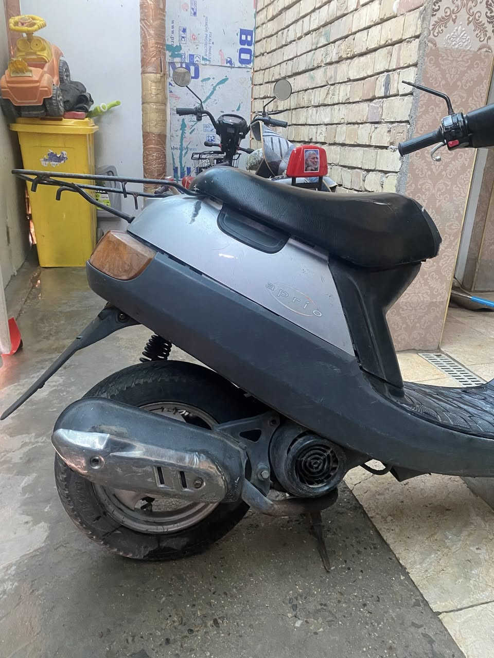 دراجة بطة 60 نظيفه كلشي بيها شغال  السعر 200  مكاني بغداد رقمي ***********
