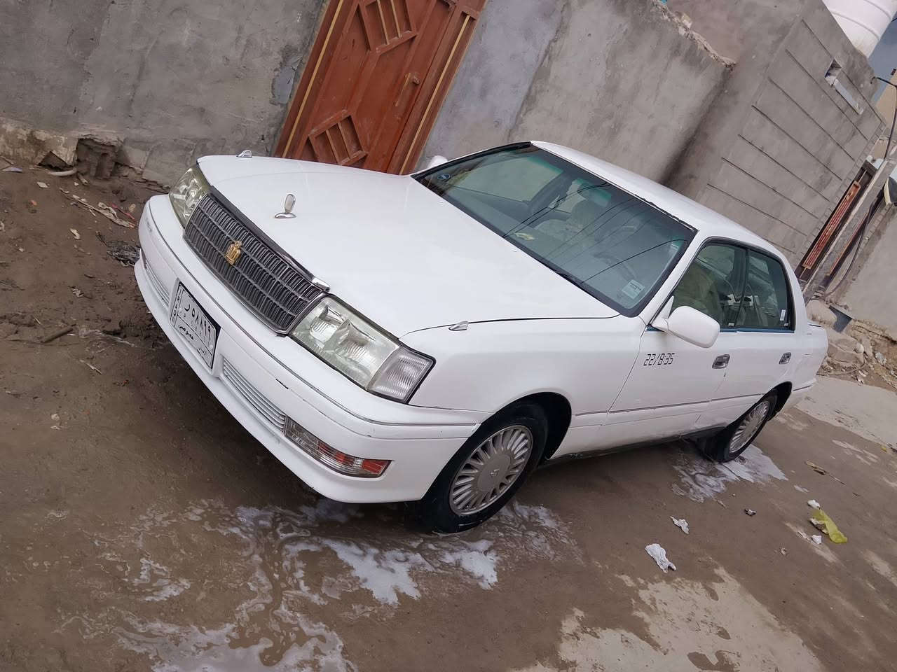 راس الثور موديل 95مكينه وكير وحداديه تخم تايرات كفاله رقمه انبار تحويل ثاني يوم مكفول من الكلبه وتجي ونقل جثه سياره بيه ضربة بصندوق تبريد ثلج كهربائية كله شغل شاشه جبيرة كامره عل بك السعر 70بيه مجال بسيط العنوان ذي قار بالنصر رقم الهاتف ***********,,***********
