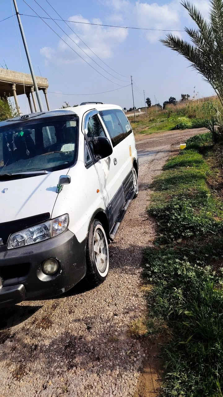 السلام عليكم ورحمة الله وبركاته
ستاركس بتره خصوصي رقم ديالئ باسمي موديل 2000 السعر 55 وبيه مجال بسيط مكاني ديالئ  ***********
