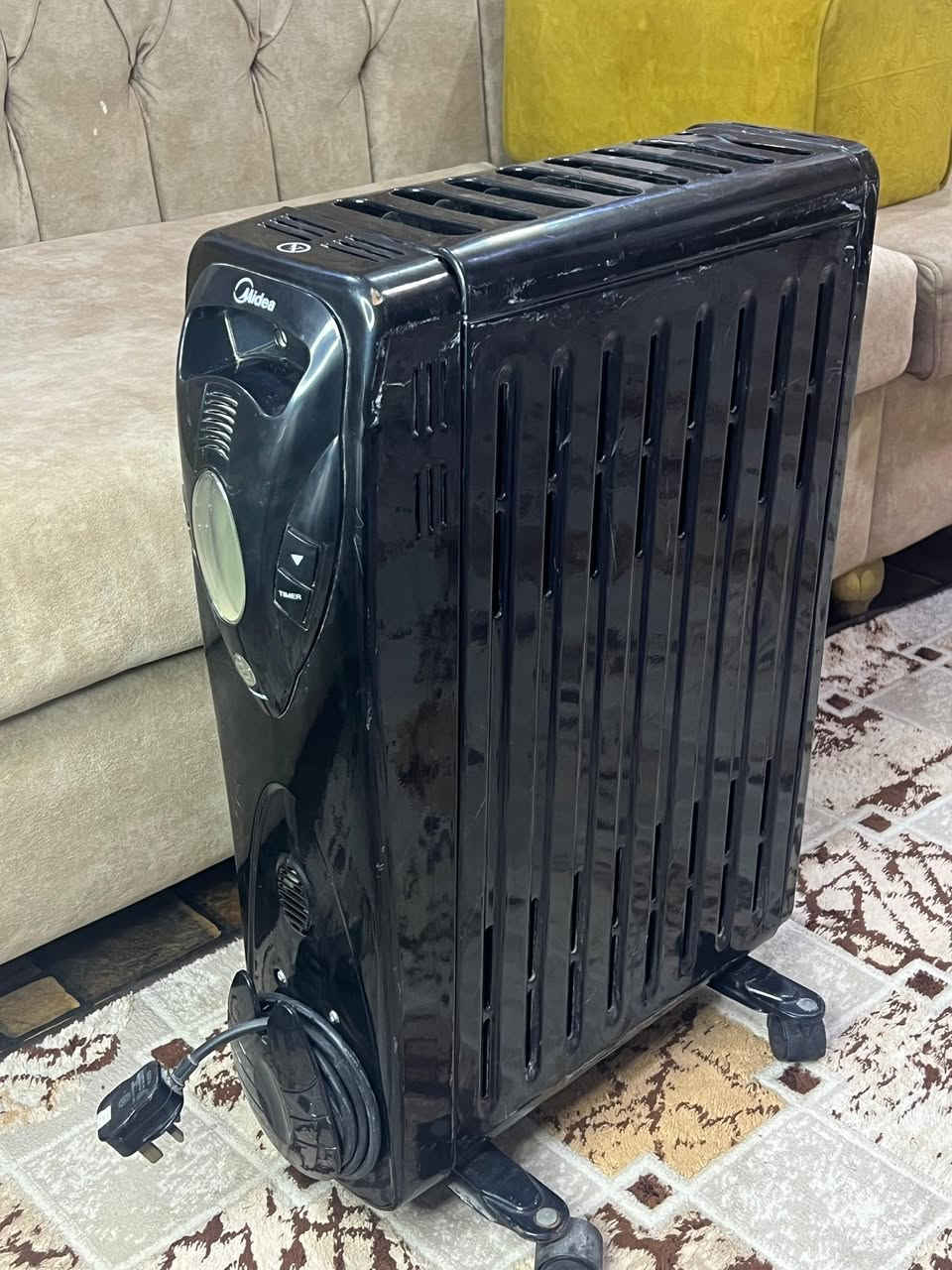 زيتيات باله شرط الشغل كل وحده وسعرها تواصل وات ساب *********** المكان خور الزبير
