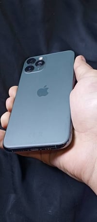 ايفون 11 برو • نضافه 98% • بطارية اصليه