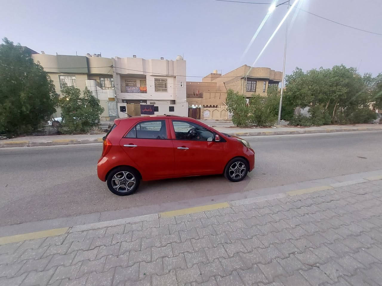 السلام عليكم بيكانتو 2016 خليجي رقم بغداد الدولي الجديد سنوية وهزة وفحص كله جديد بسمي مكفولة كفالة عامة من الصبغ والضربة والتبديل والفتح كفالة عامة من كلشي جاهزة مكينة كير حدادية تبريد كهربايئات كله كفالة شرط الفحص مكينة 4 سلندر المرغوب فول الفول موصفات اعلى فئة جي تي لاين بصمة تشغيل بصمه ابوب فتحة سقف كشنات جلد قرميدي ويل كب كروم تحكمات استيرن مري شفط اشاير بلمري بعد بيها موصفات هواي معروفة موصفاتةجي تي لاين ملاحضة مكينة والكير مامفتوحات ع وضع الشركة شرط العنوان كربلاء السعر 98 وبيها مجال للشراي الرقم ***********
