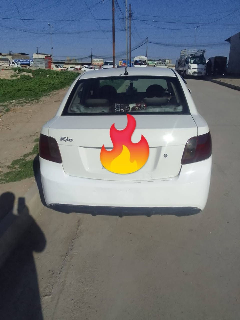 كيه ريو موديل 2010
،كير عادي ،رقم بغداد مشروع وطني، تريد وكاله تريد تحويل ، محرك 16 شرط 
بي باب مبدل والجاملغ الامامي بي بارد فقط، والباقي مكفوله
بي كوبون بانزين 
العنوان الموصل الأيمن
السعر 92 وبي مجال 
للاتصال:
‏‪0770 916 5675‬‏
