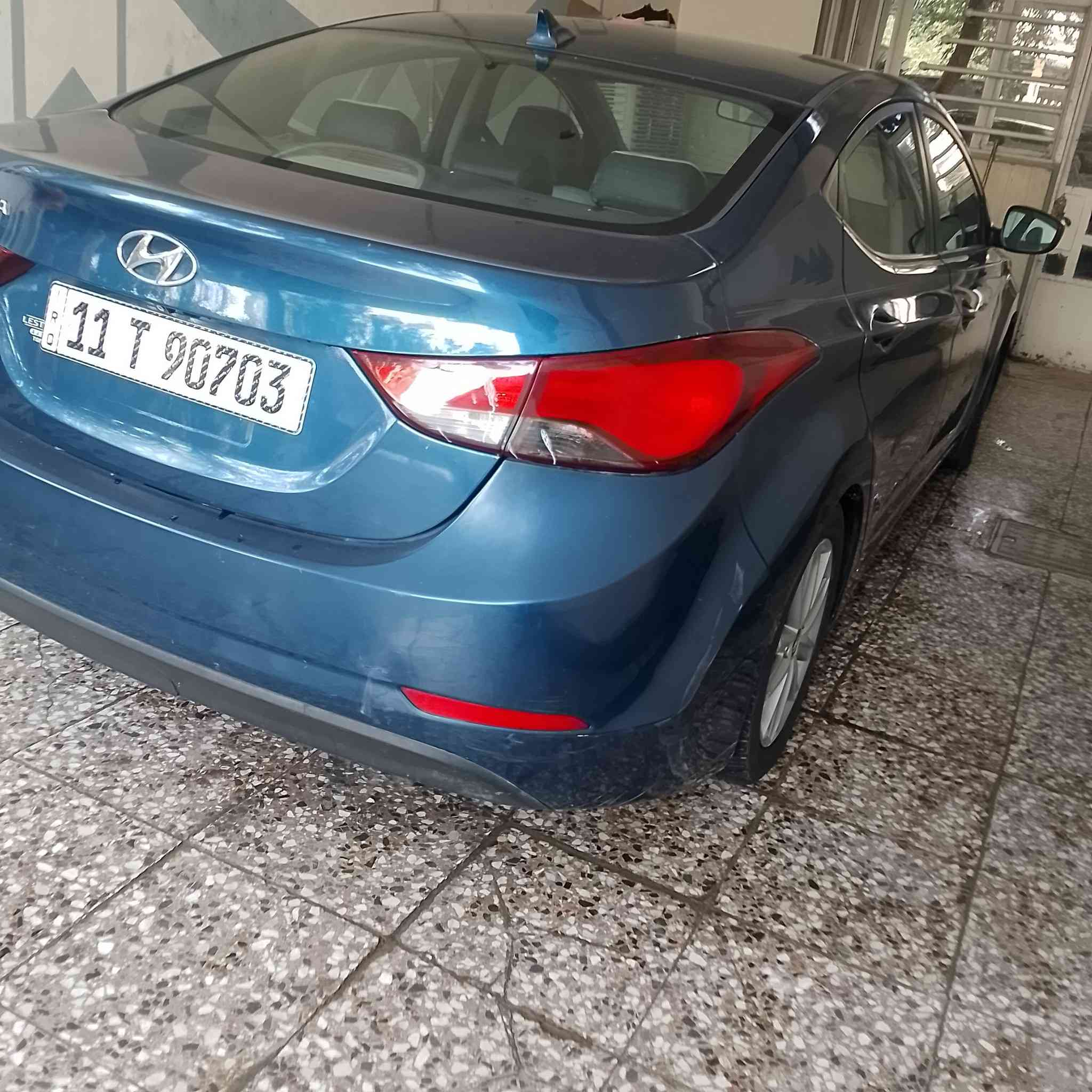 سلام عليكم الانترا وارد امريكي مديل 2015 حادثها باب لسايق وباب لخلفي تبريد تدفئة خير من الله محرك 1800 دوش لسعر 105 استفسار ***********
